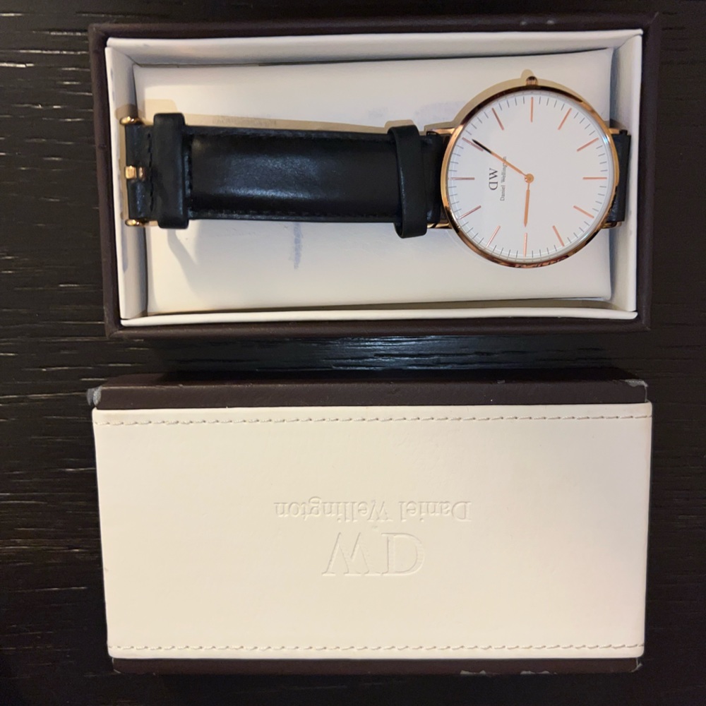 Daniel Wellington Classic Sheffield watch